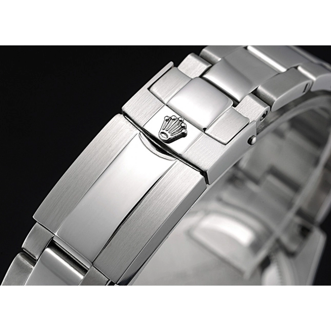 Aaa replica watch Steel Daytona Black Subdials Case Stainless Rolex Stainless Steel Silver 622635 Cosmograph 0726